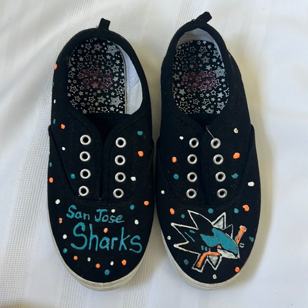 Faded Glory | Size 3 Girls (US) Custom San José Sharks Shoes